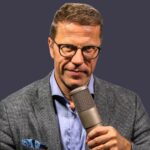Jari Sarasvuon vaikutus suomalaisessa yrittäjyydessä ja koulutuksessa